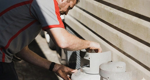 Experienced gas plumbing specialist carrying out gas line repairs, installations and leak detection services in Sydney